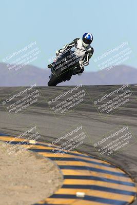 media/Feb-03-2024-SoCal Trackdays (Sat) [[767c60a41c]]/1-Turns 9 and 10 (940am)/